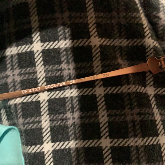 Double Heart Tiffany & Co. Sunglasses 💕 - Picture 6 of 12